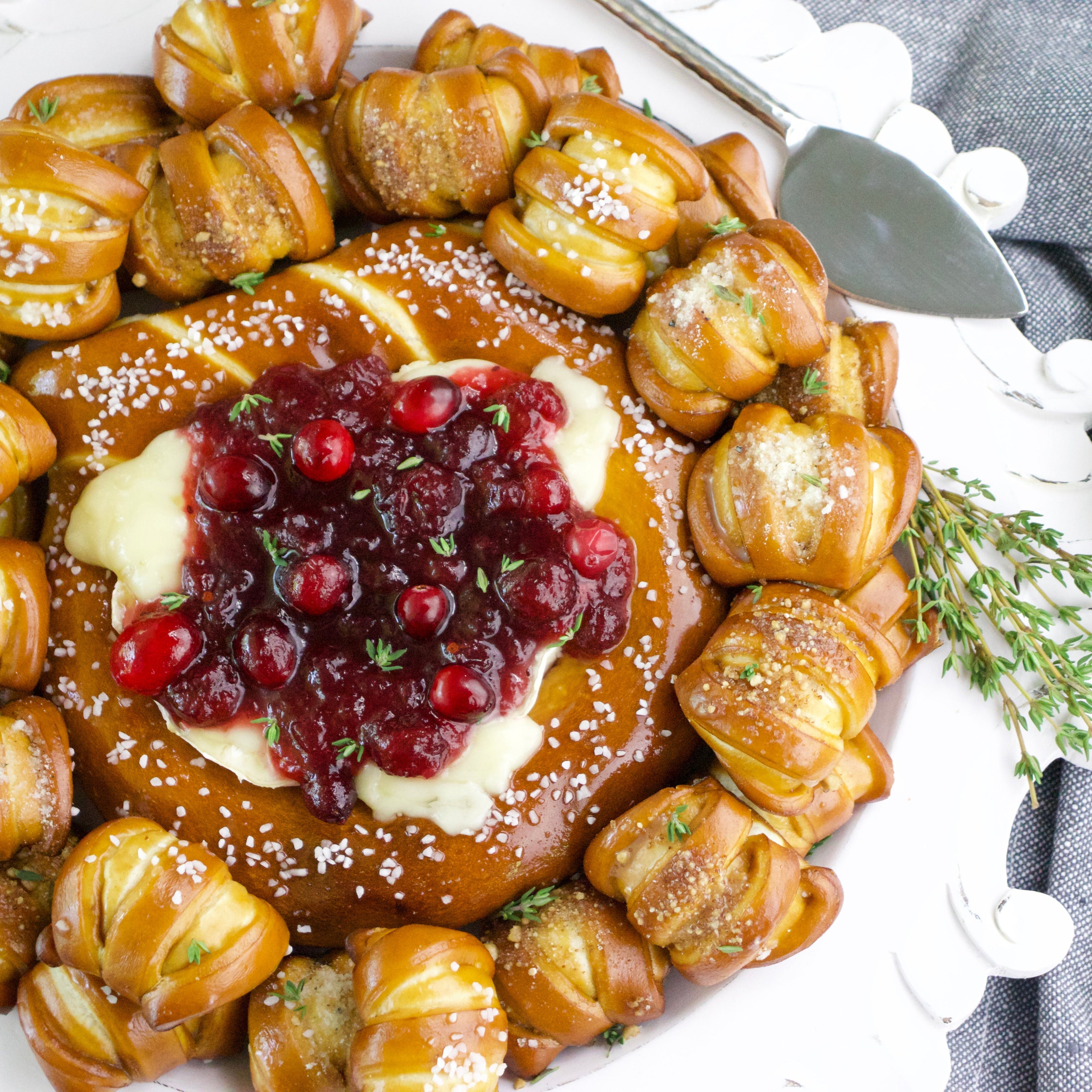 Wheelhouse Signature Soft Pretzel Box - Keep Calm & Pretzel On